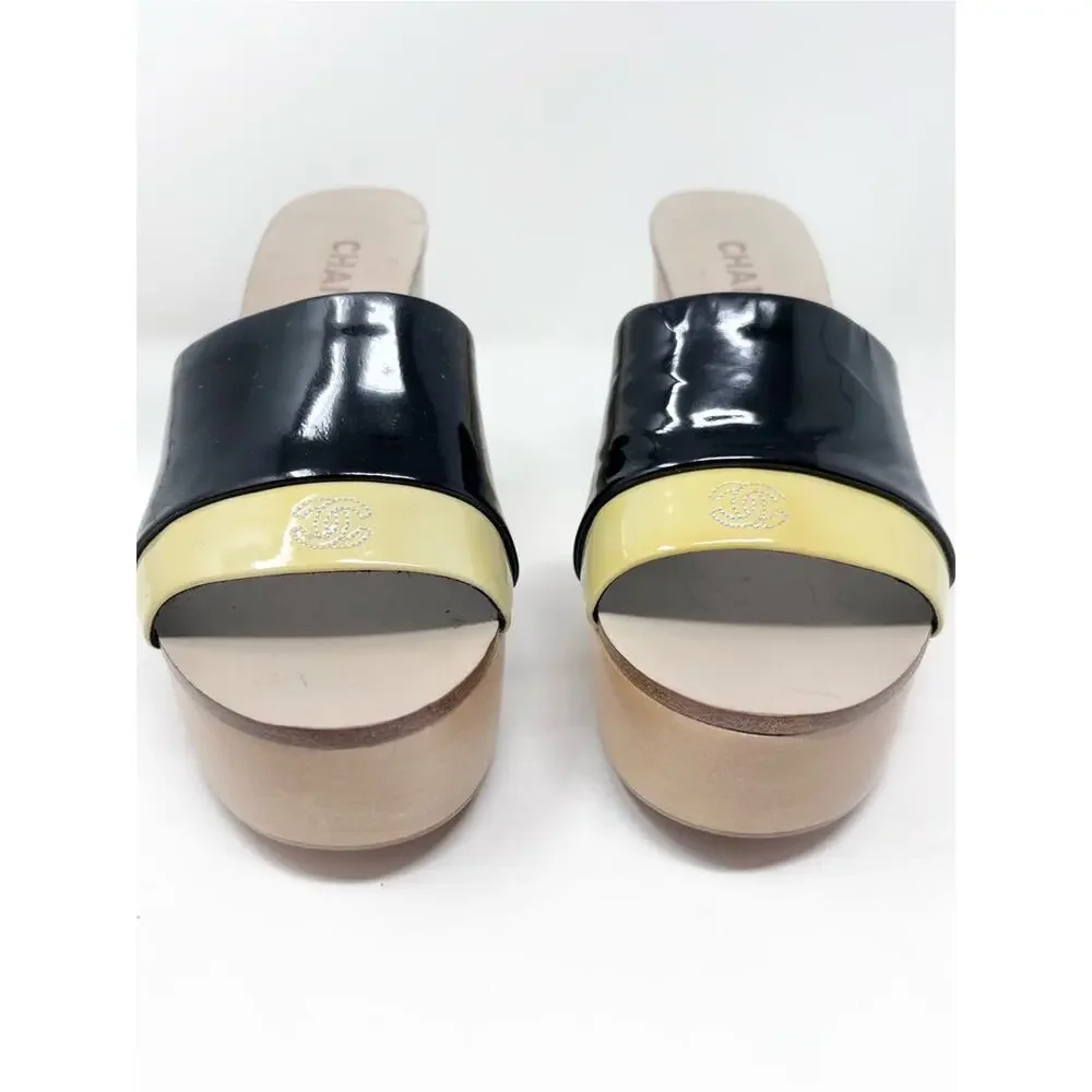 Chanel Two Tone Patent Leather CC Platform Slide Wooden Clog Sandals Size 37.5
